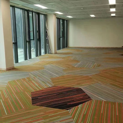 Bedrijfsruimte Plush Print Luxe tapijttegels 50x50 60.96x60.96 Tile Hotel tapijt