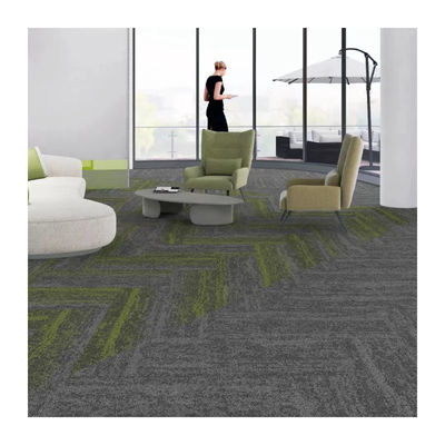6 mm totale dikte 50x50 60x60 vierkant grootte lusstapel tapijttegels voor hotel en kantoor