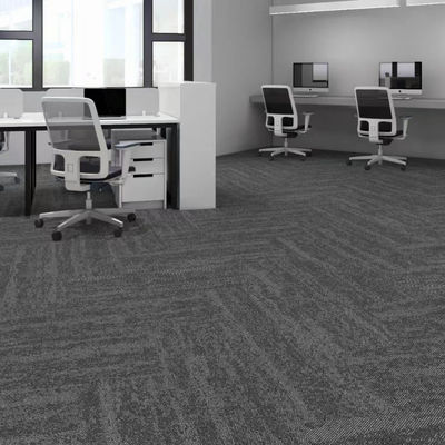6 mm totale dikte 50x50 60x60 vierkant grootte lusstapel tapijttegels voor hotel en kantoor