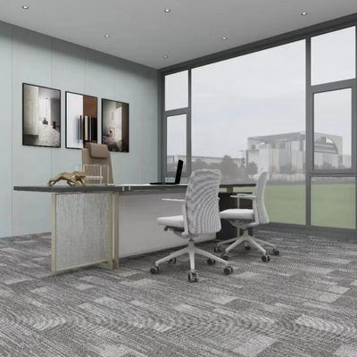 Totaal dikte 6±1 mm 100% nylon 50x50 tapijttegels voor kantoorcommerciële omgeving