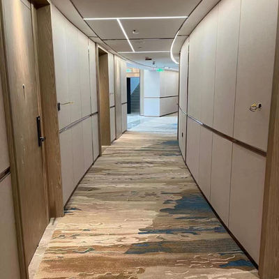 Op maat gemaakte hotelsuite Axminster tapijt voor luxe bloemen lobby en balzaal gang