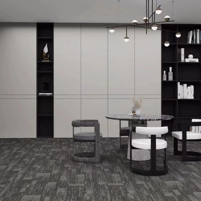 Machine Made Office Carpet Tiles 50x50cm Vierkanten voor kantoorvloeroplossing