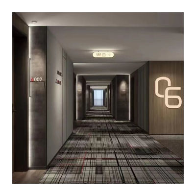 Hoge stapelmachine gemaakt op maat gedrukte tapijten in modern ontwerp voor hotelkopers