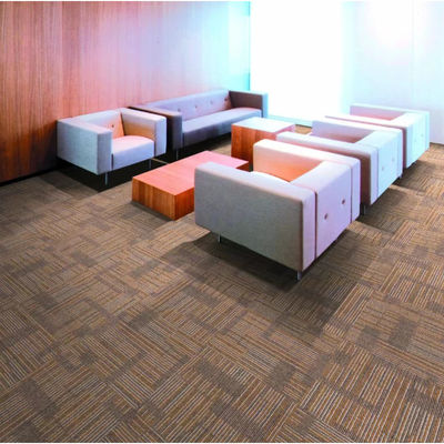 Makkelijk te installeren tapijttegels voor thuis Luxe Afneembare 50x50 kantoor modulair tapijt