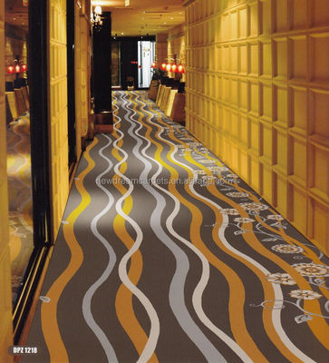 Machinaal vervaardigd tapijt voor een hotelcorridor in Jacquard-stijl voor uw behoeften