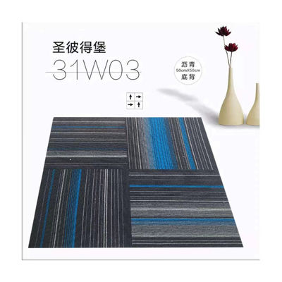 Totaal gewicht 700-750g Luxe 100% Pp tapijttegels voor thuis 50x50cm Vierkanten