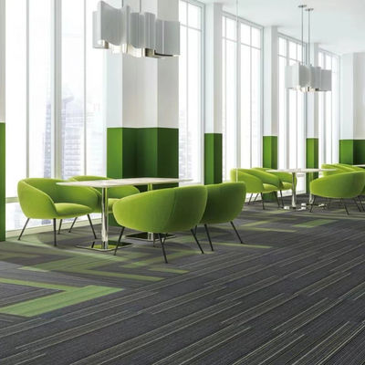 OEM wasbare PVC-glasvezel achterste tapijttegels voor commercieel kantoor modulair 50x50