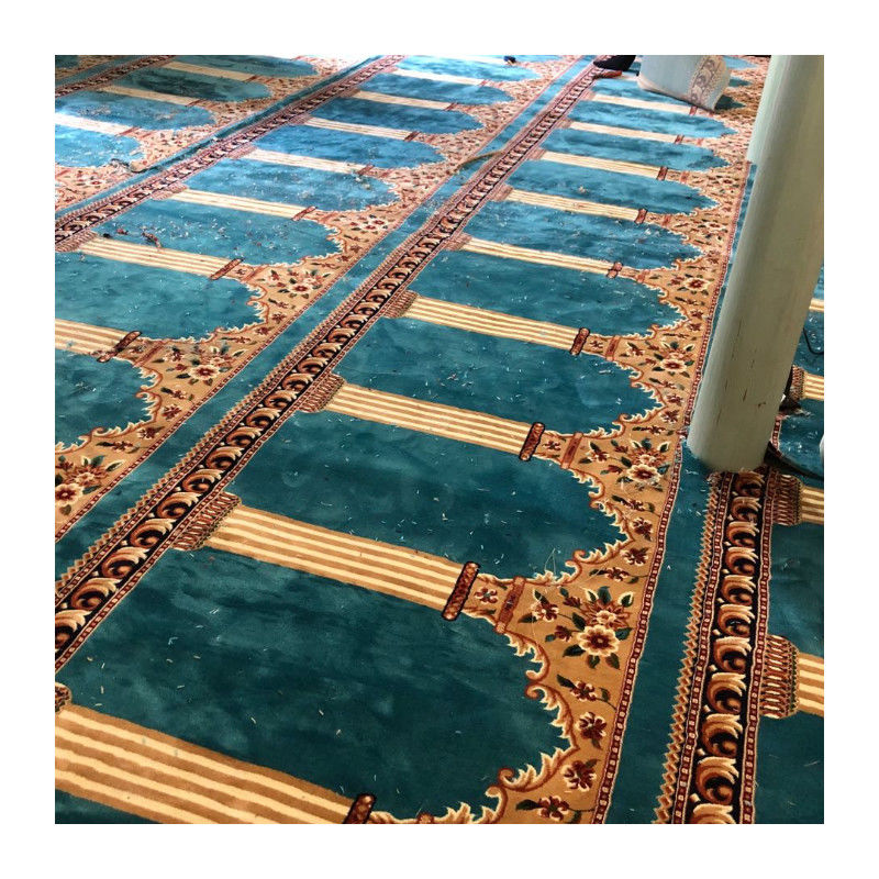 Gepersonaliseerd kleurenmoskee tapijt in traditioneel ontwerp voor Masjid decoratie