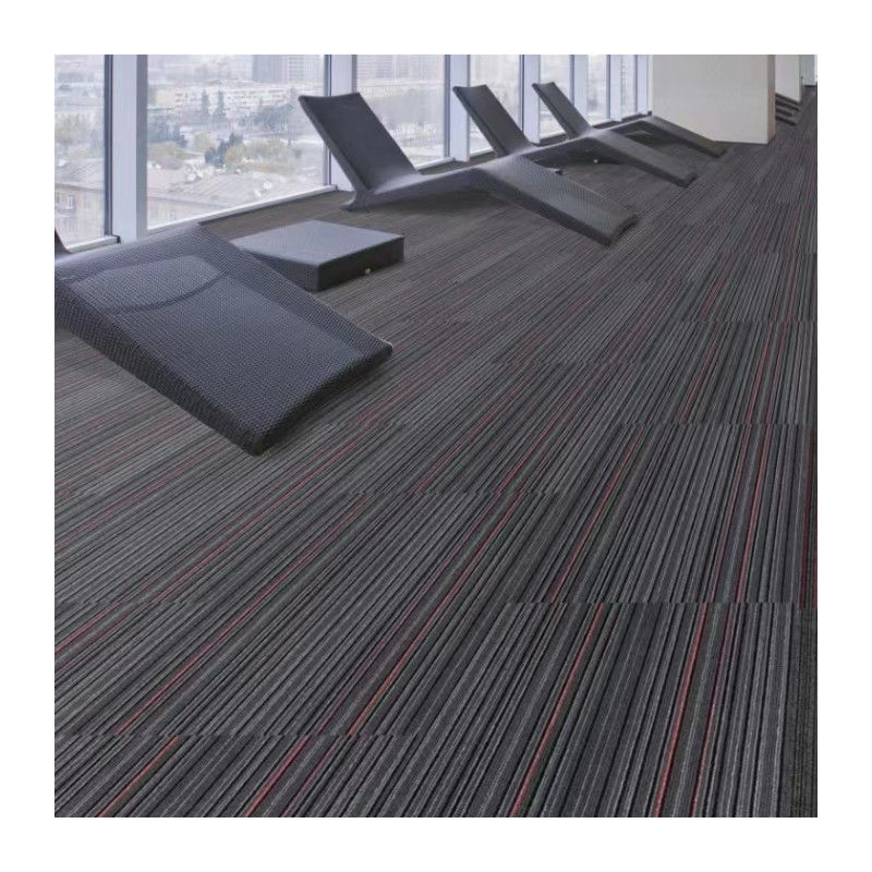 Moderne nylon tapijttegels voor commerciële kantoren 3,5 mm Stapelhoogte 550 g Tuft gewicht